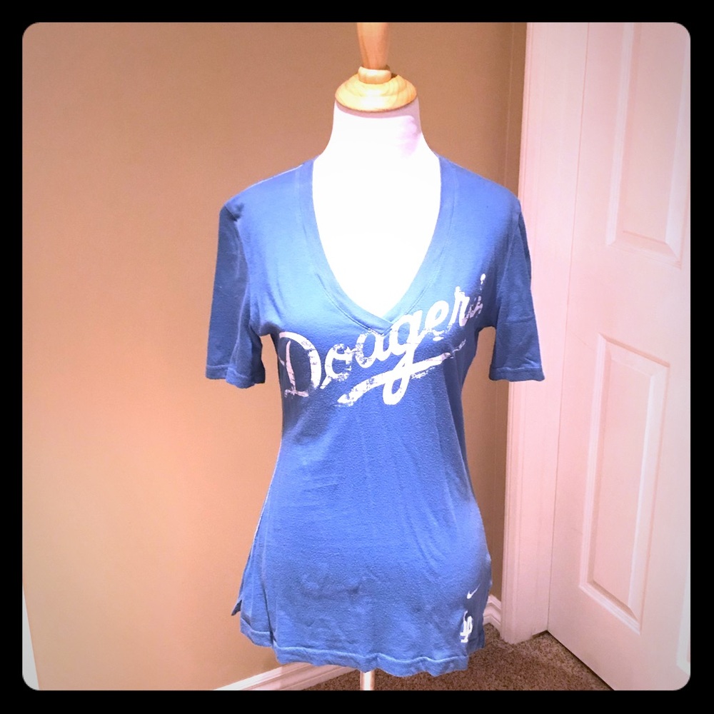 Women’s Dodger Shirt